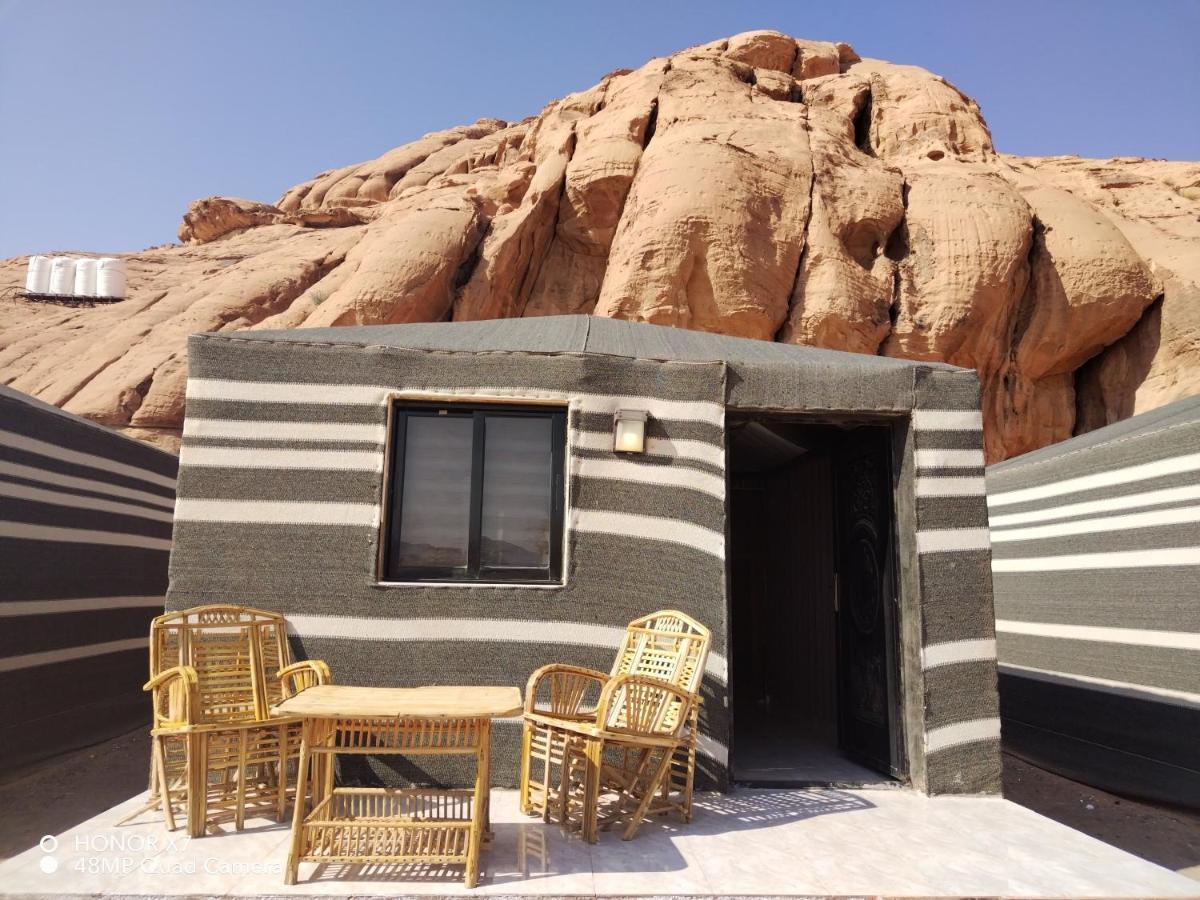 Caesar Desert Camp Wadi Rum Buitenkant foto