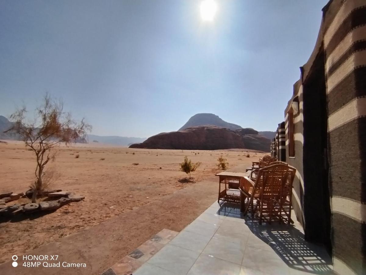 Caesar Desert Camp Wadi Rum Buitenkant foto