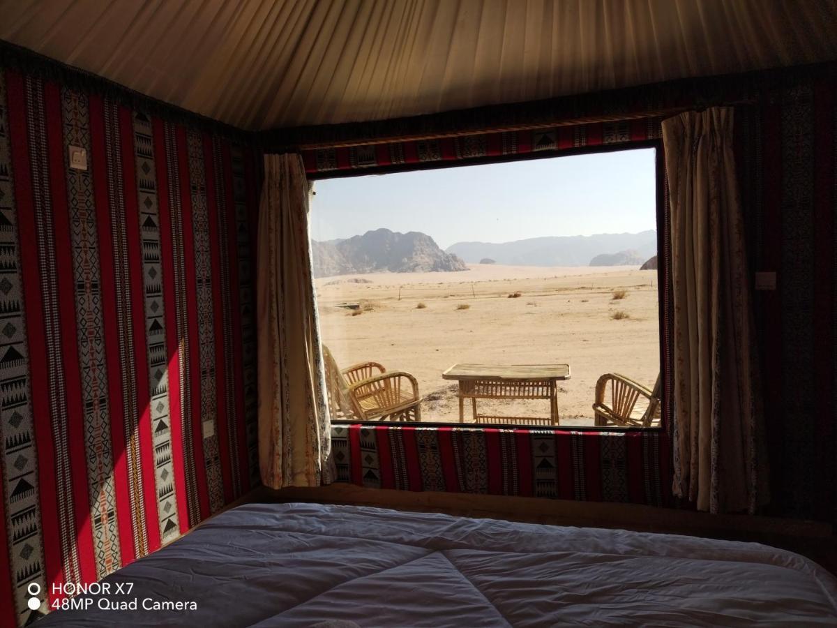 Caesar Desert Camp Wadi Rum Buitenkant foto